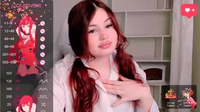 Image 3 of blooomcrystal Stream on Chaturbate on 17 months ago