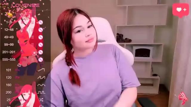 Thumbnail 2, blooomcrystal's Stream at Chaturbate, 17 months ago