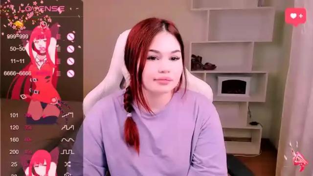 Image 8 of blooomcrystal Stream on Chaturbate on 17 months ago