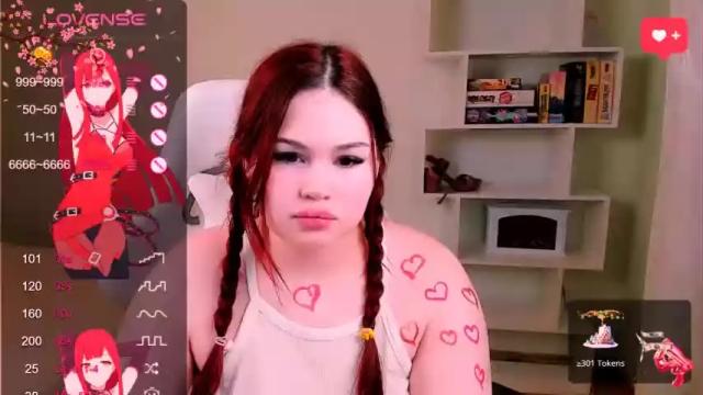 Image 8 of blooomcrystal Stream on Chaturbate on 17 months ago