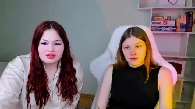Thumbnail 1, blooomcrystal's Stream at Chaturbate, 16 months ago