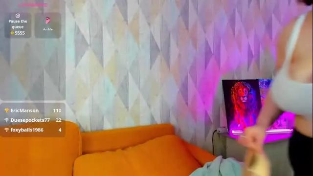 Image 11 of blossom_sonya Stream on Chaturbate on 1 month ago