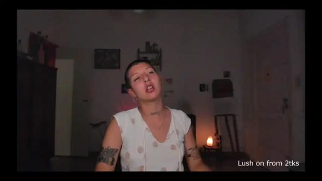 Image 8 of blossomgin Stream on Chaturbate on 14 months ago