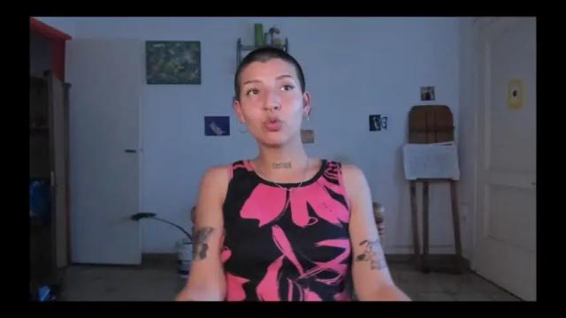 Image 11 of blossomgin Stream on Chaturbate on 14 months ago