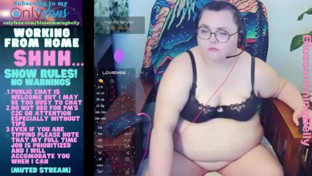 Thumbnail 1, blossommingbelly's Stream at Chaturbate, 22 months ago