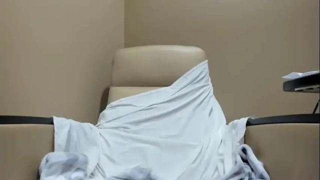 Image 8 of blowinbubbles69 Stream on Chaturbate on 20 months ago