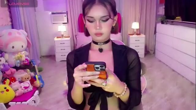 Image 10 of blue_aiveexx Stream on Chaturbate on 1 month ago