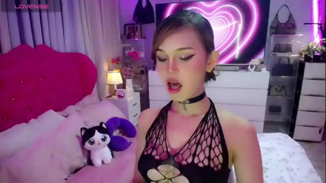 Image 6 of blue_aiveexx Stream on Chaturbate on 24 days ago