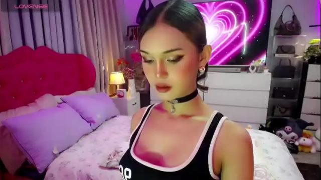 Image 6 of blue_aiveexx Stream on Chaturbate on 13 days ago