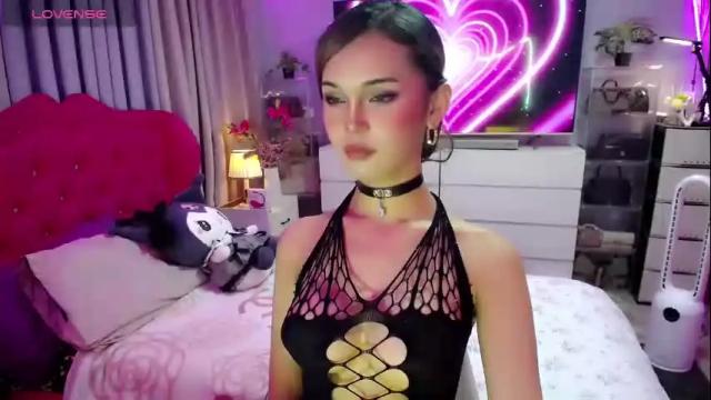 Image 7 of blue_aiveexx Stream on Chaturbate on 3 days ago