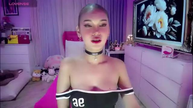 Image 11 of blue_aiveexx Stream on Chaturbate on 2 months ago