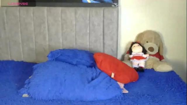 Image 4 of blue_angel33 Stream on Chaturbate on 1 day ago