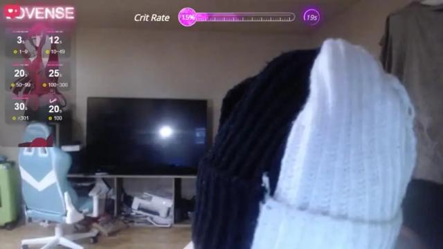 Image 2 of blue_eyed_lightskin Stream on Chaturbate on 16 months ago