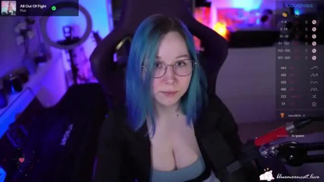 Thumbnail 1, blue_mooncat's Stream at Chaturbate, 14 months ago