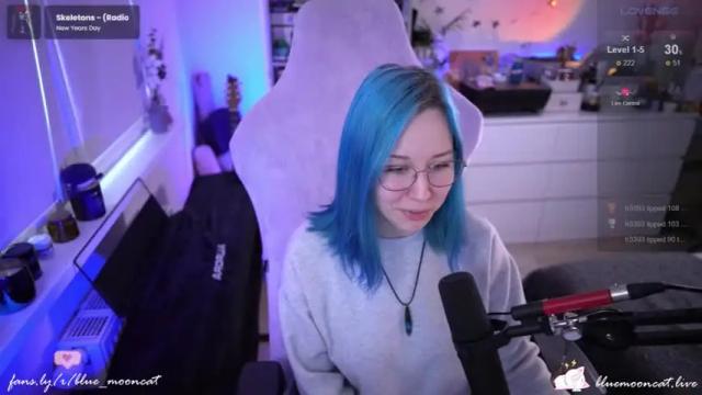Image 11 of blue_mooncat Stream on Chaturbate on 12 months ago
