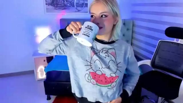 Image 4 of blue_tatuu1 Stream on Chaturbate on 17 months ago