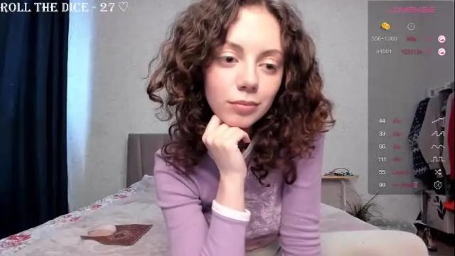 Image 12 of blueberrynight Stream on Chaturbate on 18 days ago
