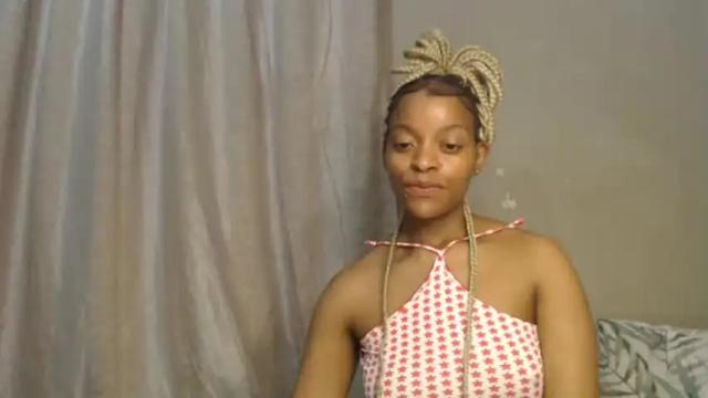 Image 11 of bluedi622952 Stream on Chaturbate on 16 months ago