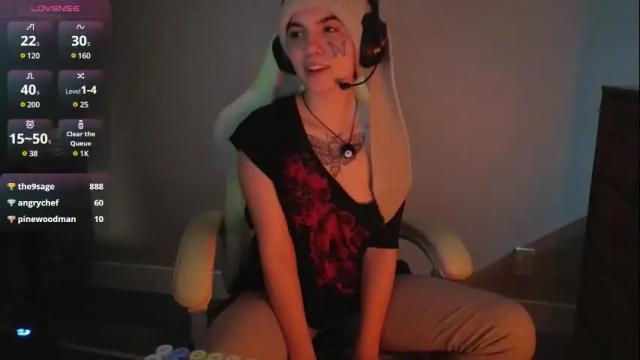 Image 11 of bluedweeb Stream on Chaturbate on 5 months ago