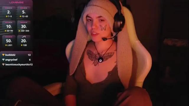 Image 11 of bluedweeb Stream on Chaturbate on 5 months ago