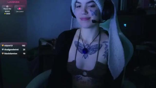 Image 7 of bluedweeb Stream on Chaturbate on 5 months ago