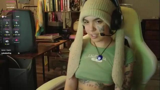 Image 8 of bluedweeb Stream on Chaturbate on 4 months ago