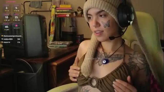 Thumbnail 2, bluedweeb's Stream at Chaturbate, 4 months ago