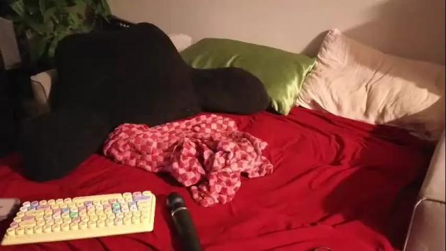 Thumbnail 1, bluedweeb's Stream at Chaturbate, 2 months ago