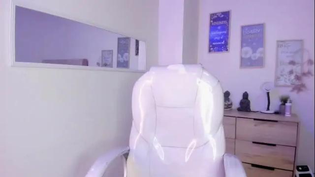 Thumbnail 2, bluee_hazell's Stream at Chaturbate, 1 day ago