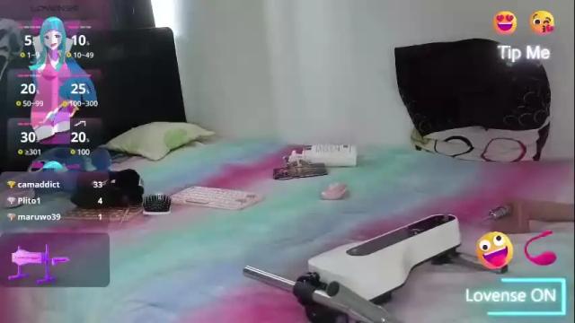 Image 4 of bluee_moonn Stream on Chaturbate on 26 days ago