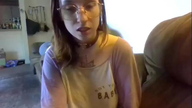 Image 3 of blueeyedbeauty123 Stream on Chaturbate on 12 months ago