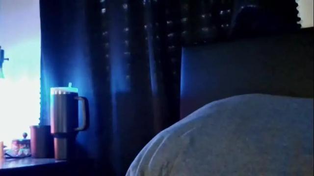 Image 8 of blueeyedlie Stream on Chaturbate on 5 months ago
