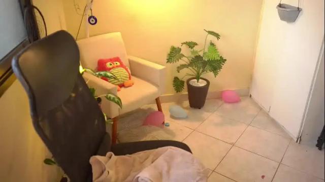Image 10 of bluemysticlady Stream on Chaturbate on 6 days ago