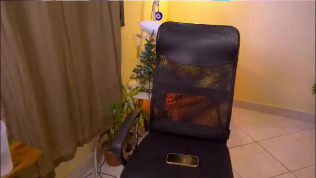 Image 10 of bluemysticlady Stream on Chaturbate on 25 days ago