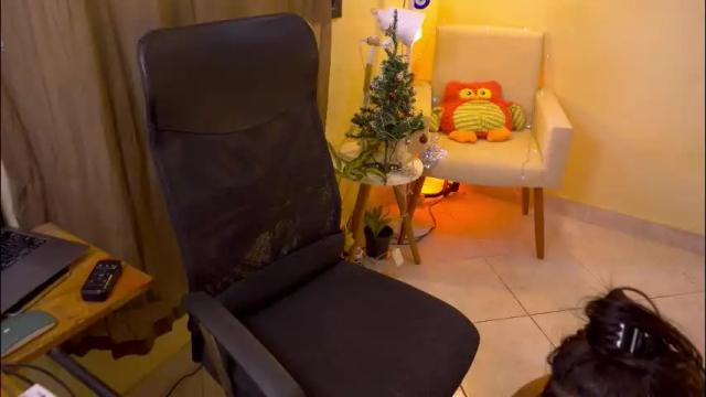 Image 4 of bluemysticlady Stream on Chaturbate on 21 days ago