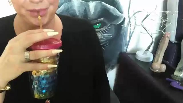 Image 10 of blueskysierra Stream on Chaturbate on 6 months ago