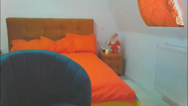 Image 7 of blueskysierra Stream on Chaturbate on 2 months ago