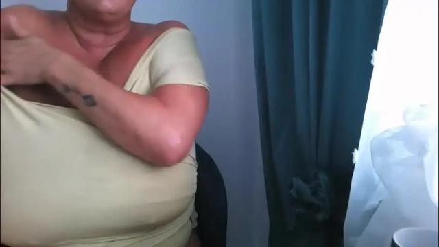 Image 10 of blueskysierra Stream on Chaturbate on 2 months ago