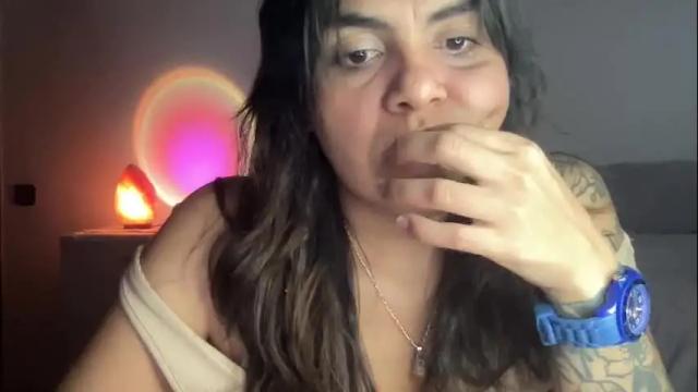 Image 7 of blumakinsey_ Stream on Chaturbate on 25 months ago