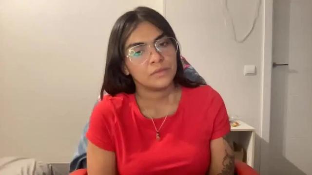 Image 6 of blumakinsey_ Stream on Chaturbate on 21 months ago