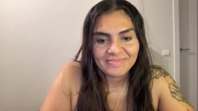 Image 3 of blumakinsey_ Stream on Chaturbate on 8 months ago