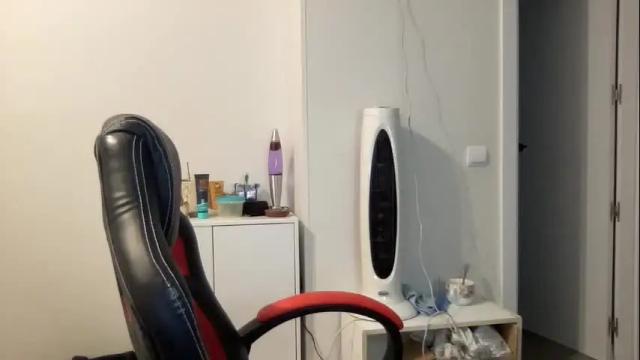 Image 4 of blumakinsey_ Stream on Chaturbate on 7 months ago