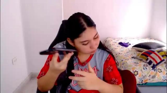 Image 4 of blumbum Stream on Chaturbate on 19 days ago