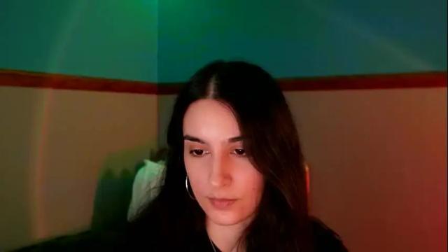 Image 3 of bluntbabe Stream on Chaturbate on 13 months ago