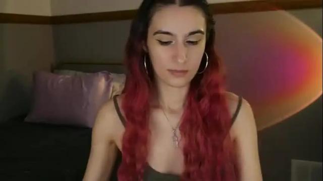 Image 3 of bluntbabe Stream on Chaturbate on 6 days ago