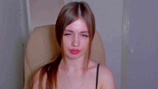 Image 2 of blush_diana Stream on Chaturbate on 6 months ago