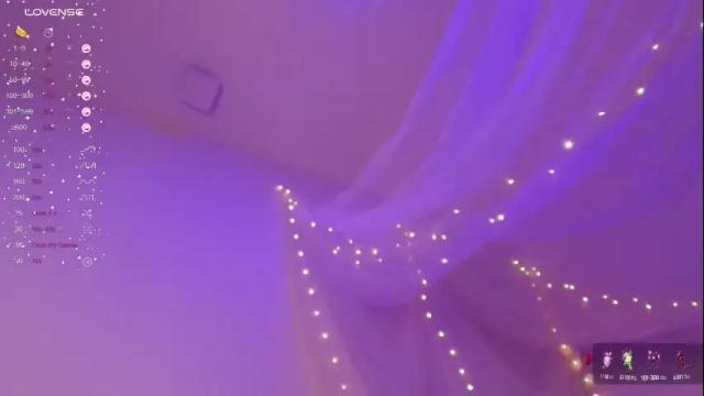 Image 7 of blush_diana Stream on Chaturbate on 12 days ago