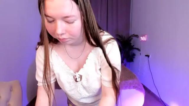 Image 3 of blush_rose Stream on Chaturbate on 17 months ago