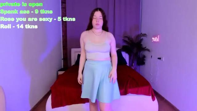 Image 2 of blush_rose Stream on Chaturbate on 17 months ago