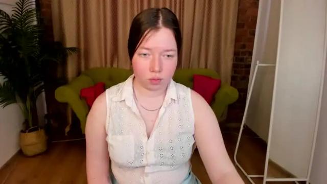 Image 2 of blush_rose Stream on Chaturbate on 16 months ago